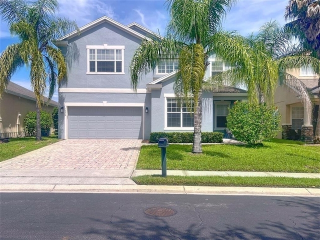 1476 Lexington Ave - Photo 1
