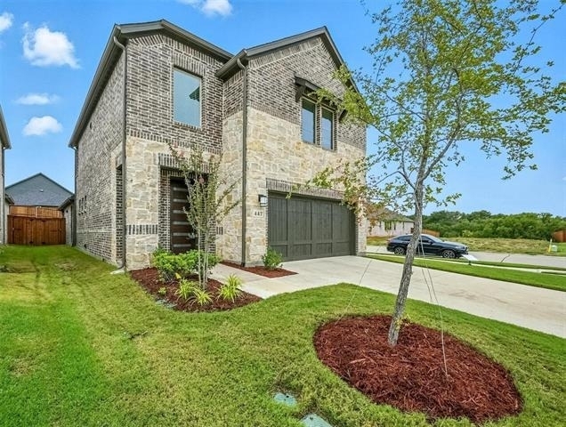 447 Holly Road - Photo 1