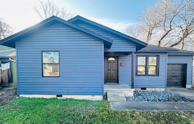 820 Iowa Street - Photo 1