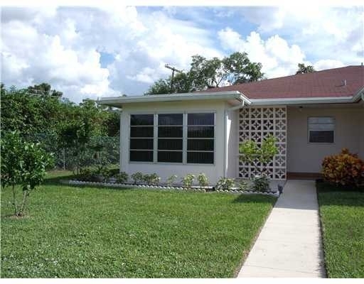 4510 Nw 2nd Street - Photo 1