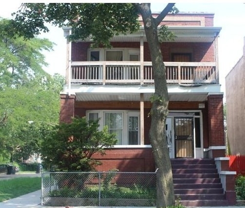 2704 E 77th Street - Photo 1