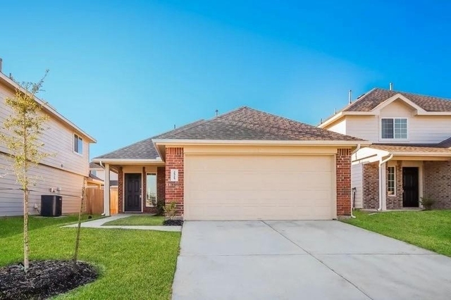 2525 Grayling Drive - Photo 1