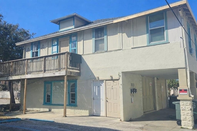 709 Ora Street - Photo 1