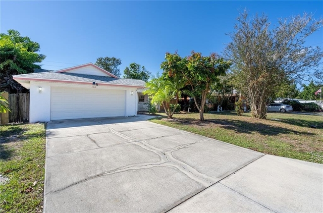 2648 Nassau Street - Photo 1