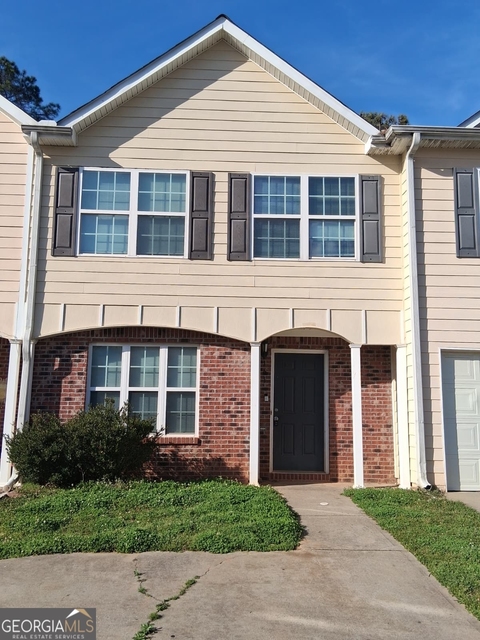 161 Shenandoah Drive - Photo 1