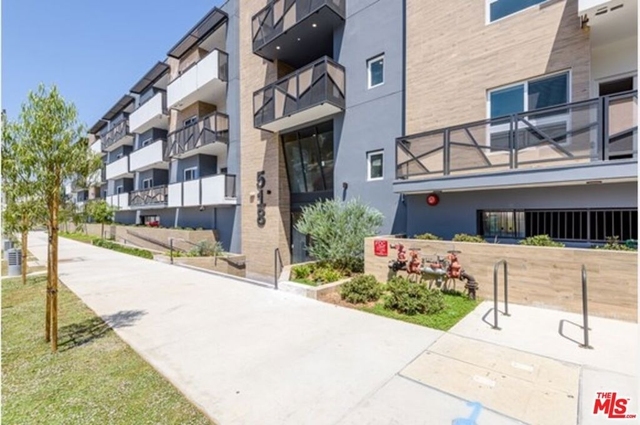 518 N Gramercy Place - Photo 1
