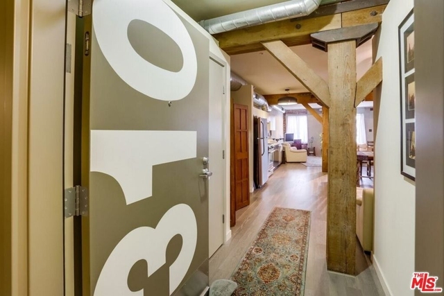 527 Molino Street - Photo 1