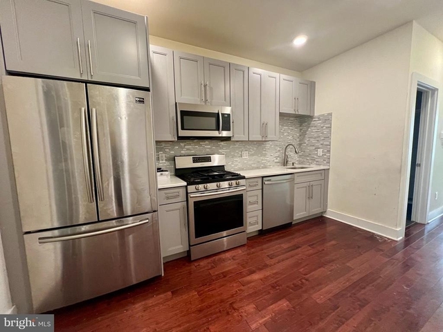 1706 Arlington Street - Photo 1