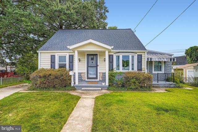 515 Taney Avenue - Photo 1