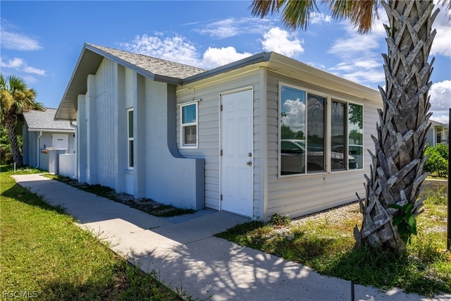 16599 Davis Road - Photo 1