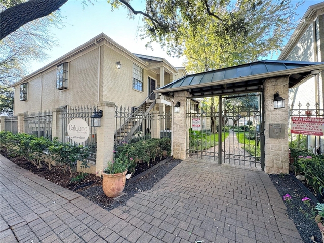 2700 Revere Street - Photo 1