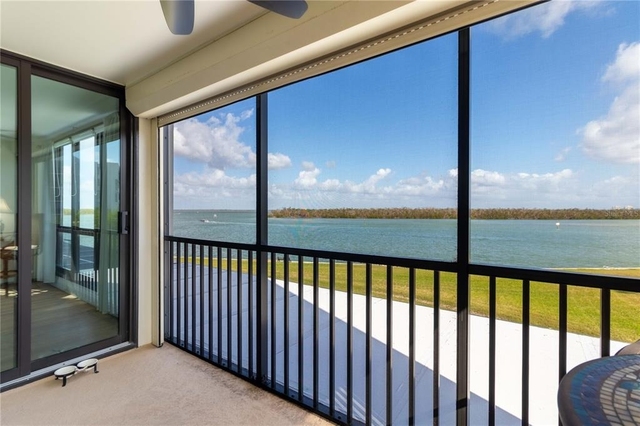 4253 Bay Beach Lane - Photo 1