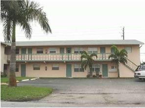 270 Ne 40th Street - Photo 1