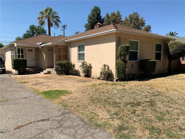 750 W Colorado - Photo 1