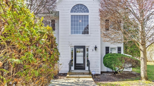 25 Mitchell - Photo 1