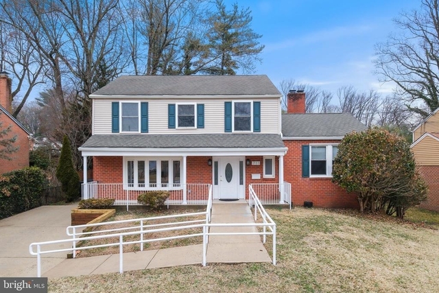 711 Lamberton Drive - Photo 1