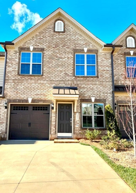 986 Bonanza Lane - Photo 1