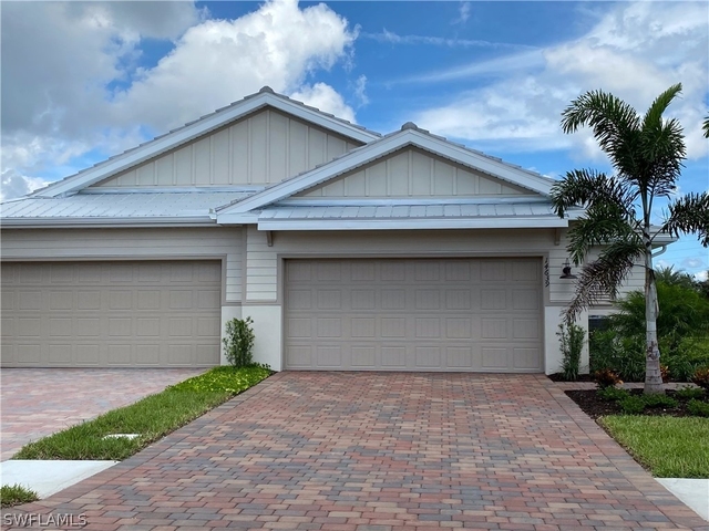 14639 Edgewater Circle - Photo 1