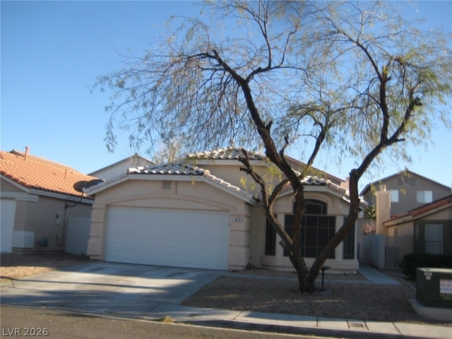 875 Hollandsworth Avenue - Photo 1