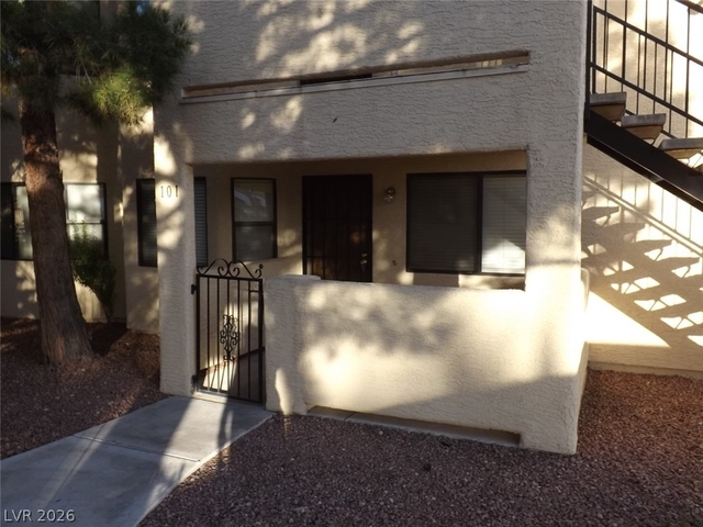 1204 Observation Drive - Photo 1