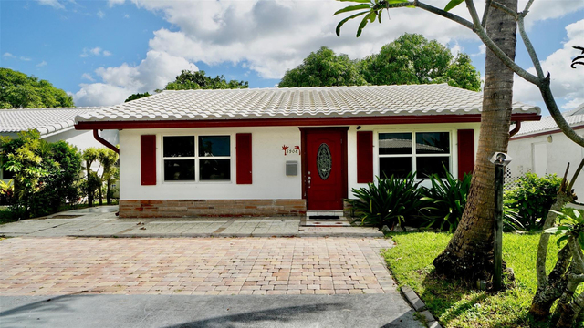 5908 Nw 81st Avenue - Photo 1