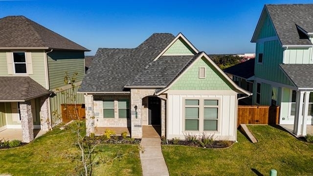 102 Cardinal Woods Court - Photo 1