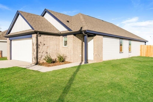2003 Crimson Lake Boulevard - Photo 1