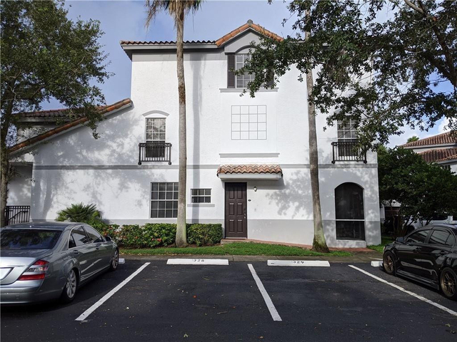 761 Sw 148th Avenue - Photo 1