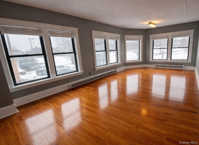 2 Raymond Avenue - Photo 1