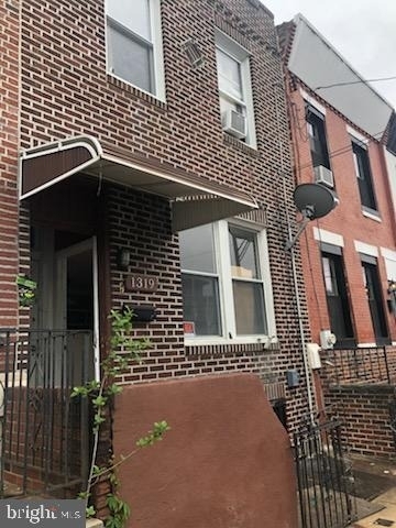 1319 S 22nd Street - Photo 1