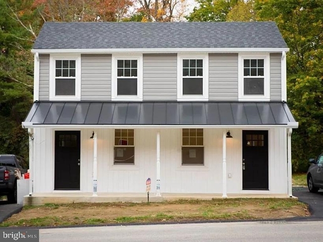 659 Downingtown Pike - Photo 1