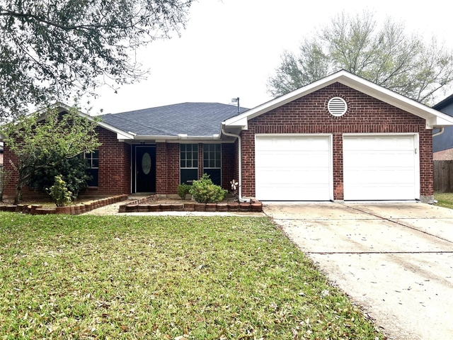 8239 Squires Place Drive - Photo 1