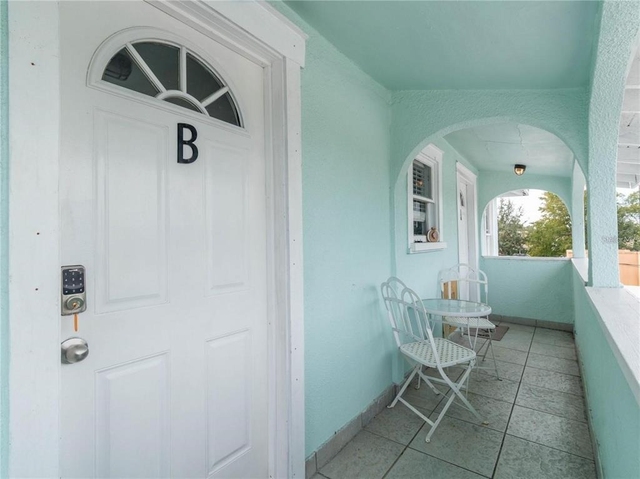 103 E Mohawk Avenue - Photo 1