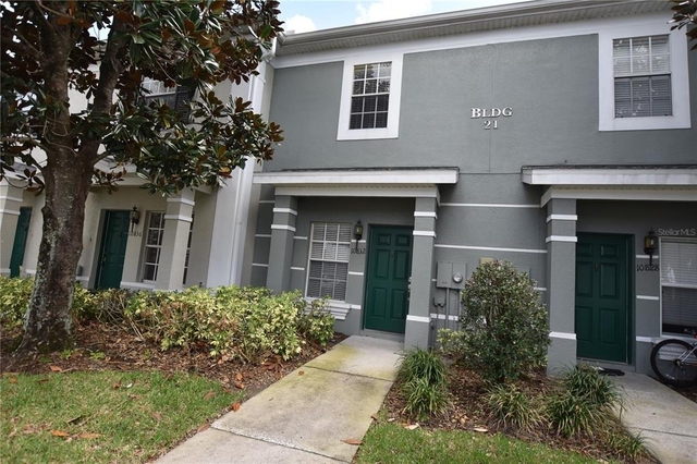 10832 Savannah Wood Drive - Photo 1