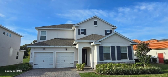 18410 Blue Heron Circle - Photo 1