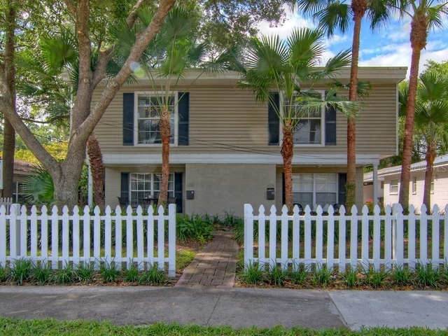 616 Palmer Street - Photo 1