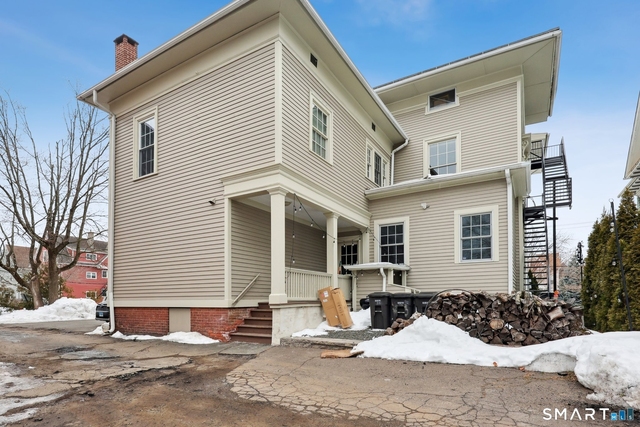 591 Orange Street - Photo 1