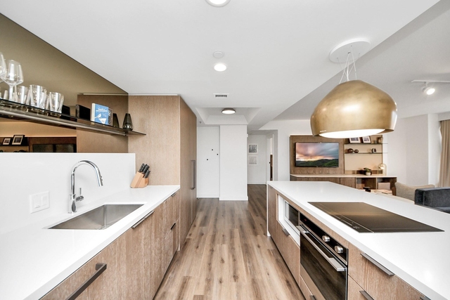 1300 Lamar Street - Photo 1