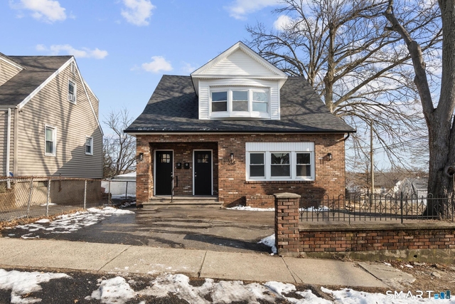 246 Judson Place - Photo 1