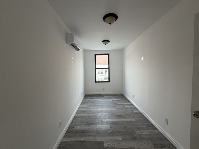 31st Ave - Photo 1