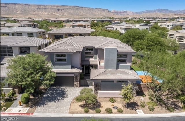 47 Pristine Glen Street - Photo 1