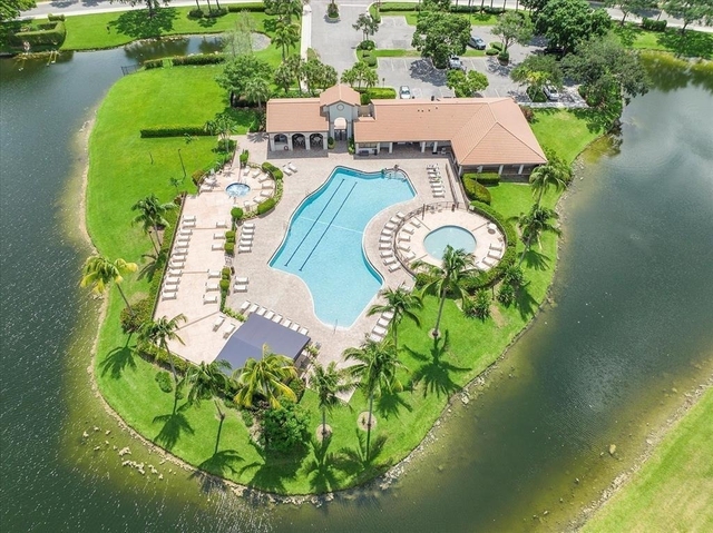 10700 Nw 14th Street - Photo 1