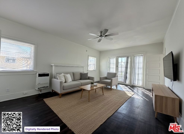2146 S Oak Street - Photo 1