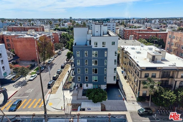707 S Berendo Street - Photo 1