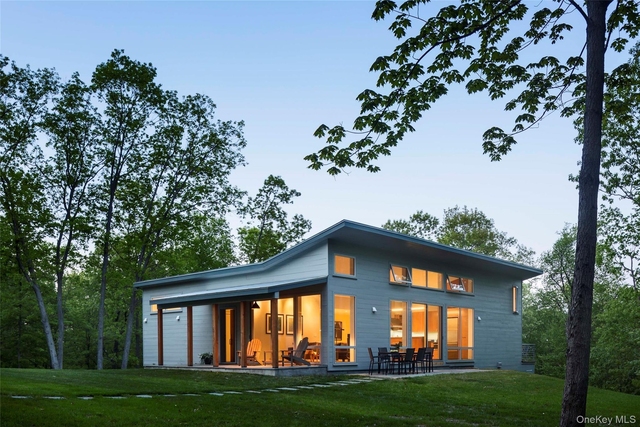 425 Lake Drive - Photo 1