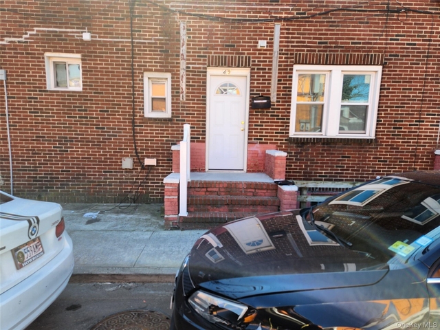 49 Roger Avenue - Photo 1