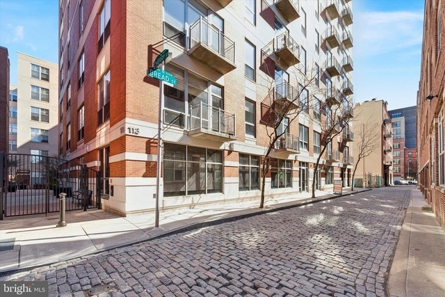 113 N Bread Street - Photo 1