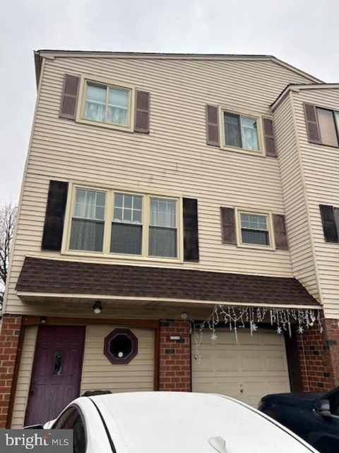 1514 Marcy Place - Photo 1