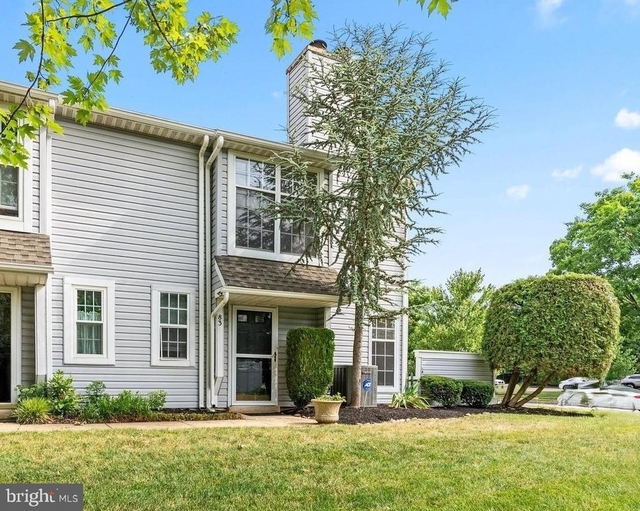 83 Avon Lane - Photo 1