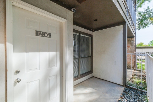 6633 W Airport Boulevard - Photo 1